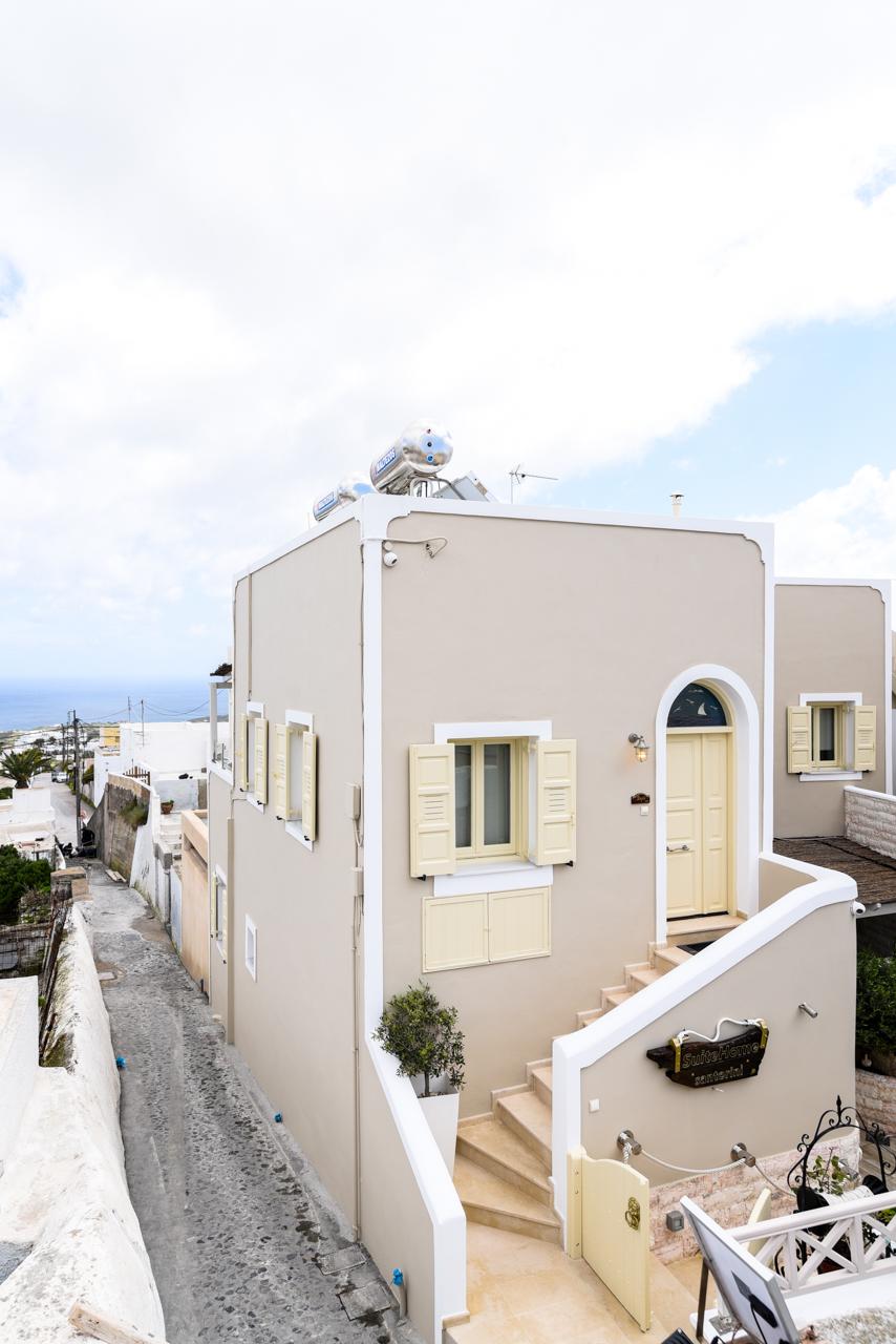 Villa Santorini *